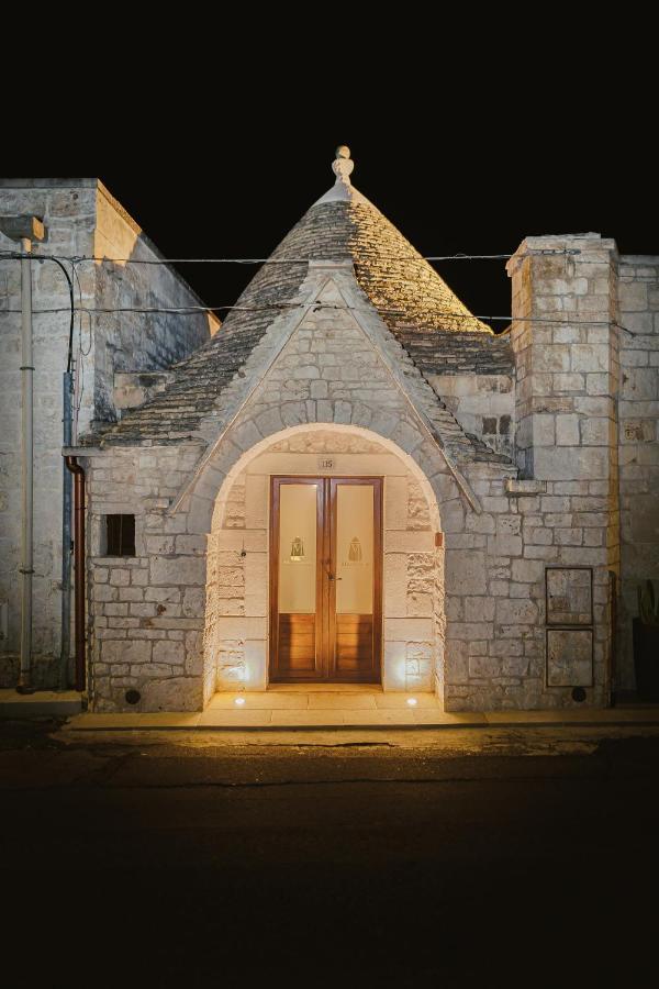 Milestones Modern Suite Trullo Jacuzzi Spa & Relax Альберобелло Екстер'єр фото